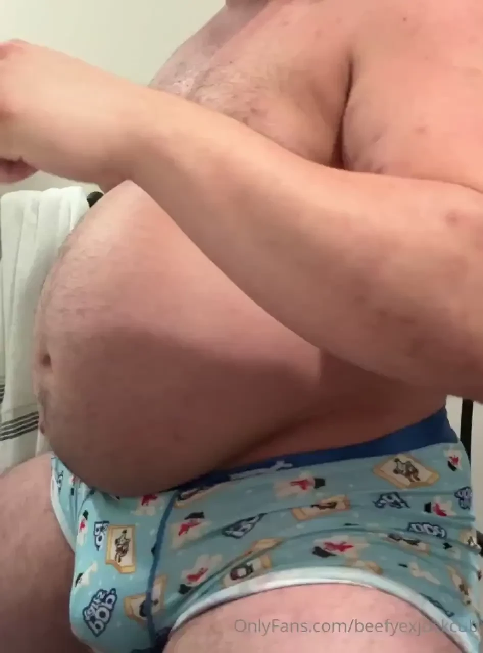 Fuckkk i knew eggnog was good for bulking but damn is it fattening 