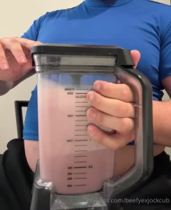 These gym clothes don t fit like they use too gotta chug and make this