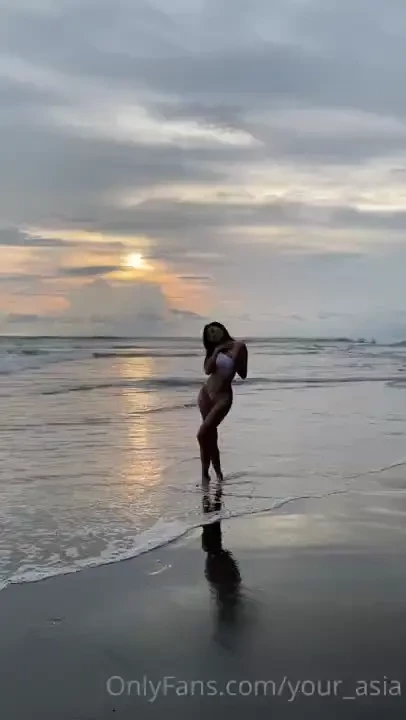 Would you like to be next to me on this shore 