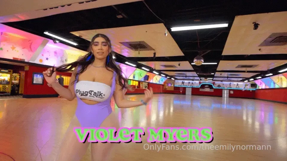 Tip now get this insane scene straight to you inbox 