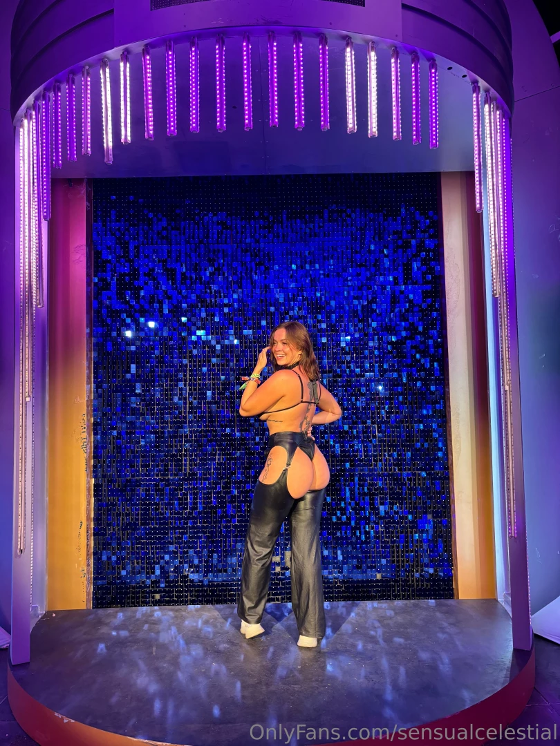 Photos no ones got to see yet posting it here first for you to see 