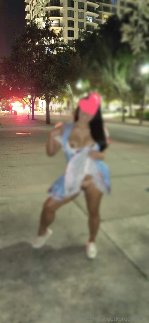 Can you see the firetruck tried to distract them -sa 