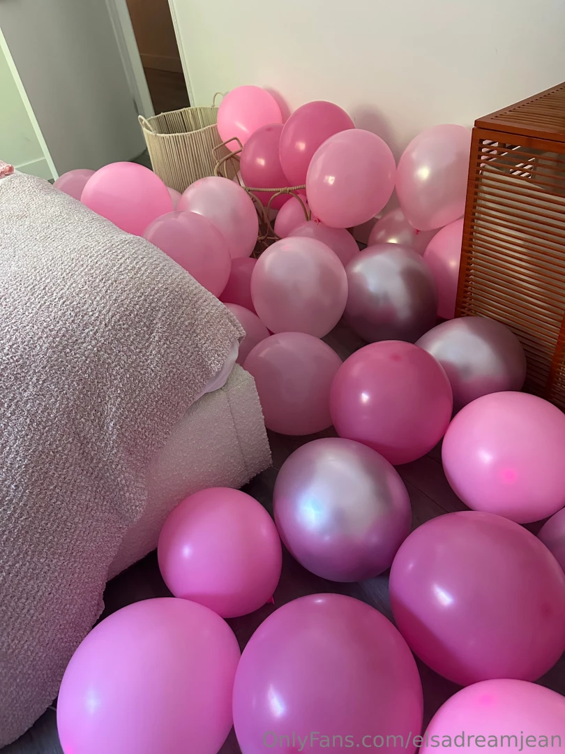 Okay okay you guys were upset i didn t do the balloons last week sooo part 1 