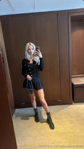 Morninnn i m headed out for coffee and to walk central park will my