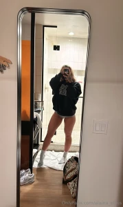 Popped out hard on the wall who am i i woke up today wanting to do