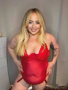 Feeling horny like me msg me part 76