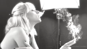 I love smoking marlboro reds