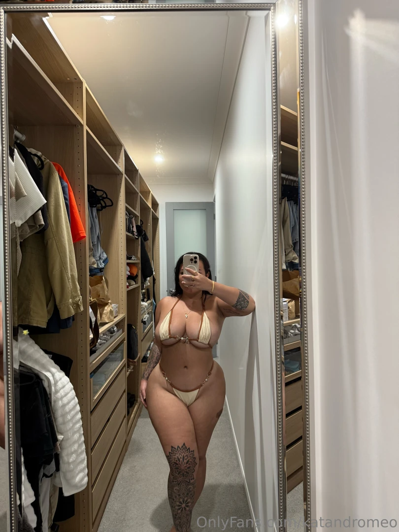 Now this body is all you can think about for the whole day 