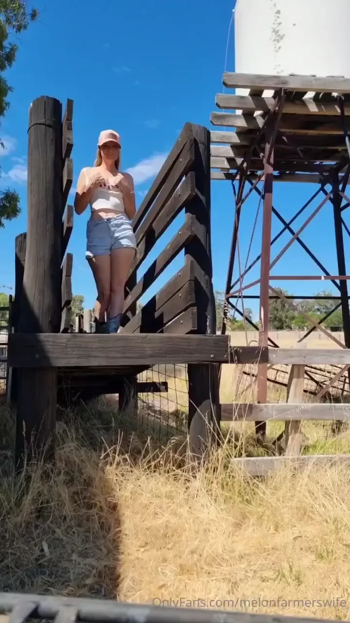 Them what do you do on the farm all day me 