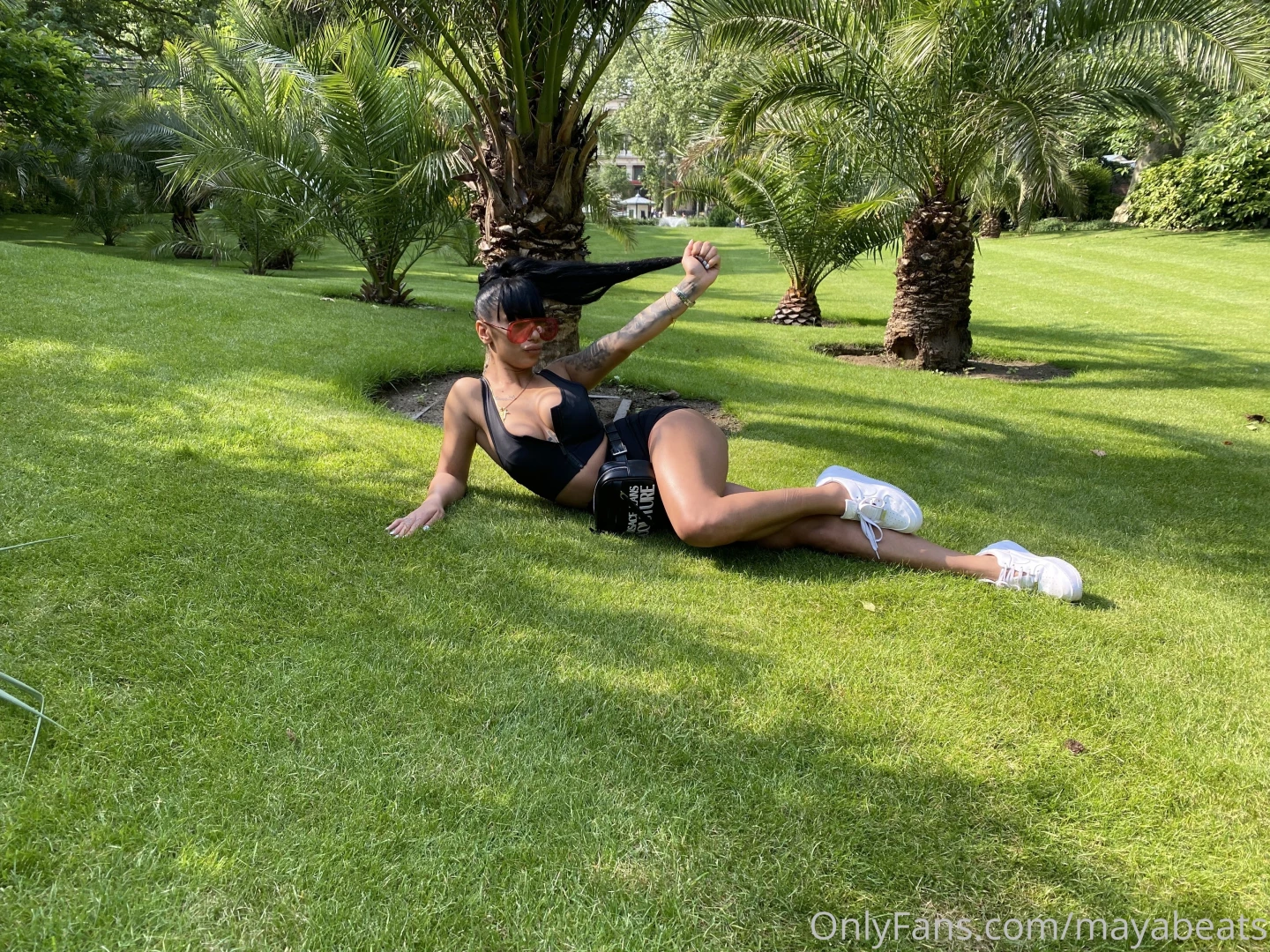 Would you guys would like to see me in this position without clothes 