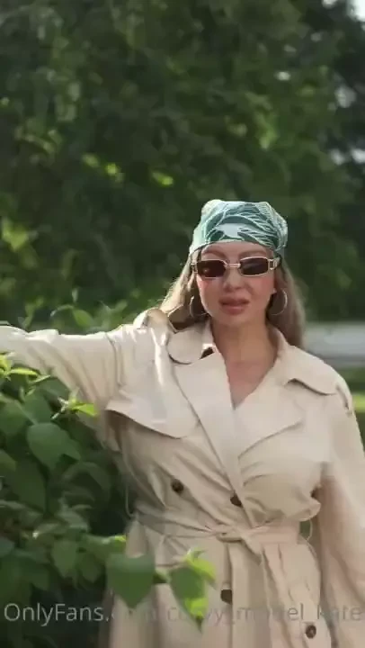 When i want to get in the mood i turn on my favorite music there are 