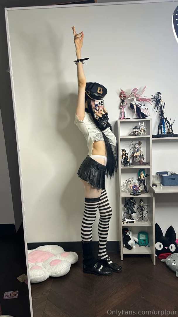 Hehe y like my outfits part 1 