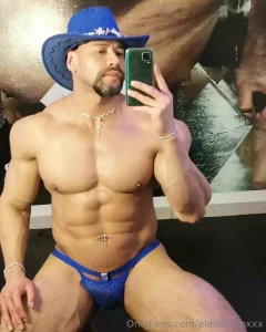 I like to ride a good bull part 2