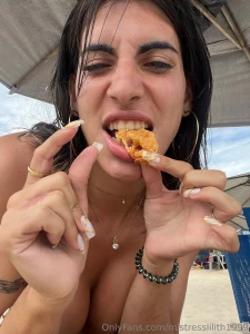 Is your dick smaller than this shrimp god u should be embarassed not part 1