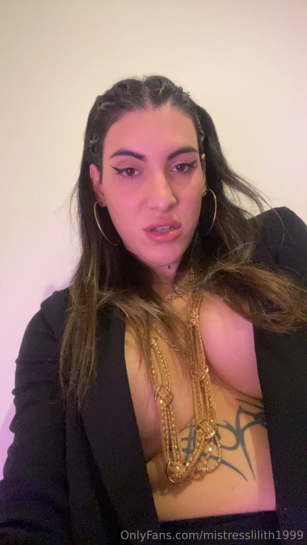 Everything starts as soon as you get down on your knees for me as your part 1 