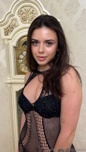 My flaws tell a story of resilience and beauty