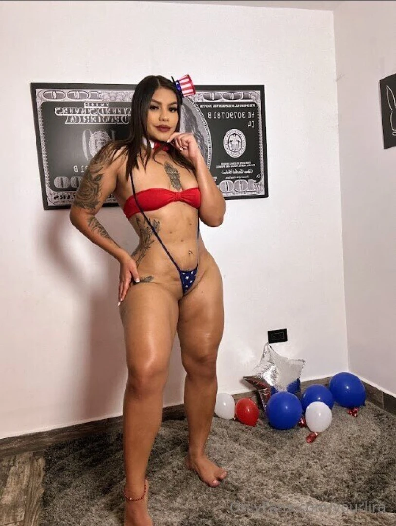 This outfit oh it s for someone who knows how to handle me 