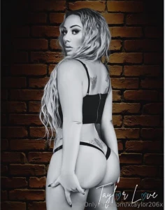 Just me being effortlessly irresistible don t say i didn t warn you part 1