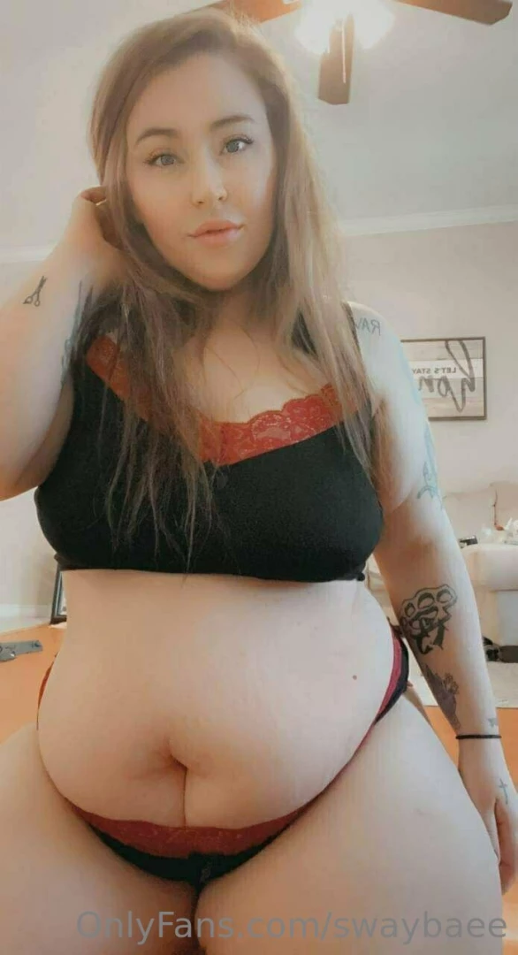 I wanna wake up to hard cock in my mouth 