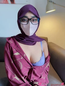 This angel will give you the best orgasm her juicy lips will make part 1