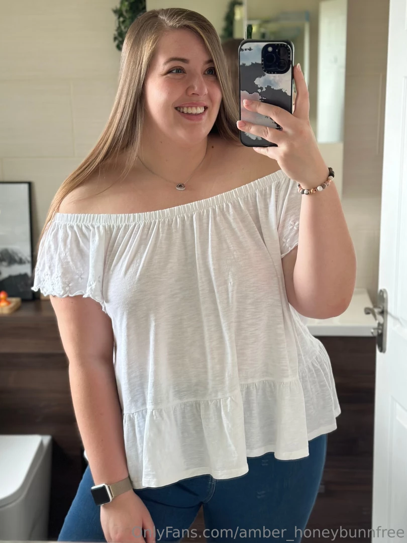 If you ve never seen me with clothes on then this is my outfit of the part 1 