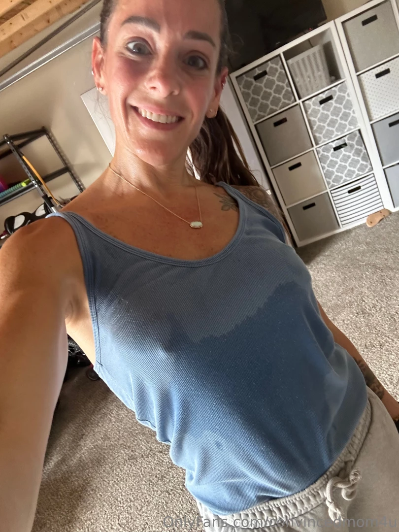 Helllooo happy monday got a little sweaty today part 1 