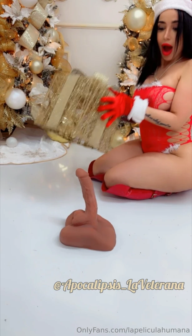 El mejor video de navidad aqu ver s mi nuevo juguete que me trajo part 1 