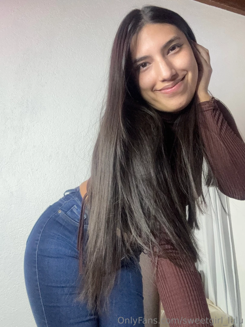 In jeans do you like how i look 