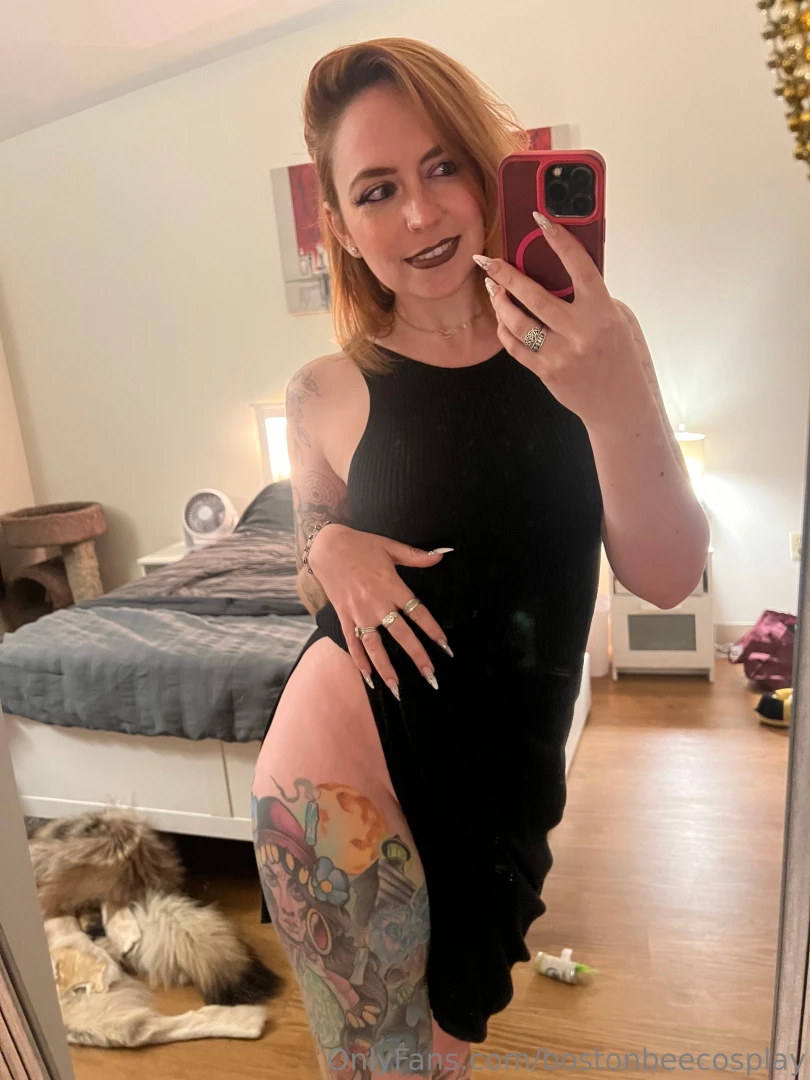 Went to an influencer event and mayyyyyyy have forgotten to wear 