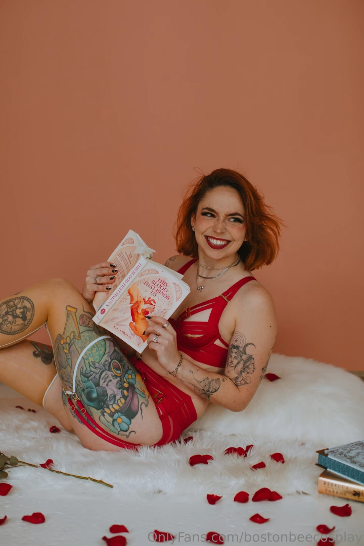 Bostonbeecosplay part 1 