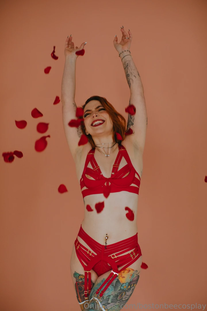 Bostonbeecosplay part 3 