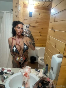 Get a more personal experience on my vip page hotrodsania