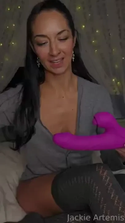 Take and tell- toendi thrusting dildo holy fucking moly my friends i m 