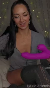 Take and tell- toendi thrusting dildo holy fucking moly my friends i m