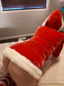Naughty mrs claus 2018 - let me be the present under your tree part 9