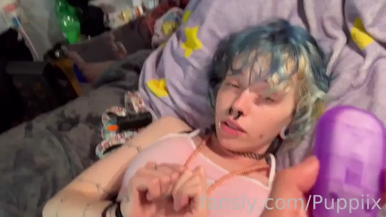 Roped up bunny gets played with mistress_horror quarlx ropebunny bdsm 