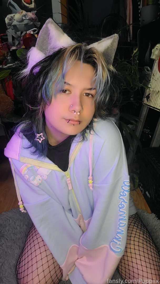 Desperate pup shows off his puppy parts puppyboy trans t4t ftm dogboy 