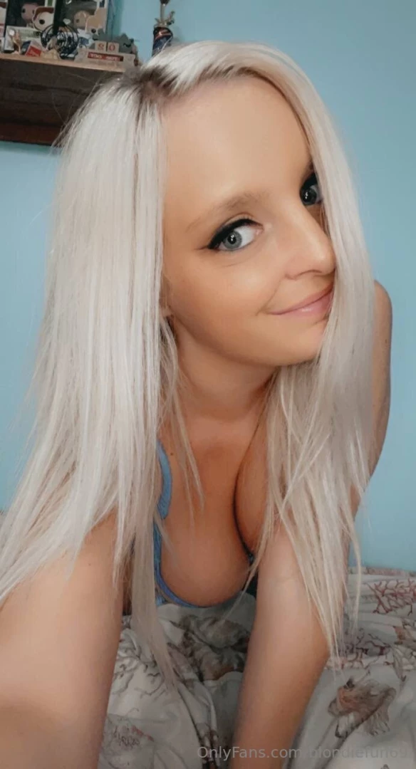 Tip 5 for a topless dick rate from me 