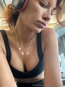 Working out this morning and i hope you all too last night we had a