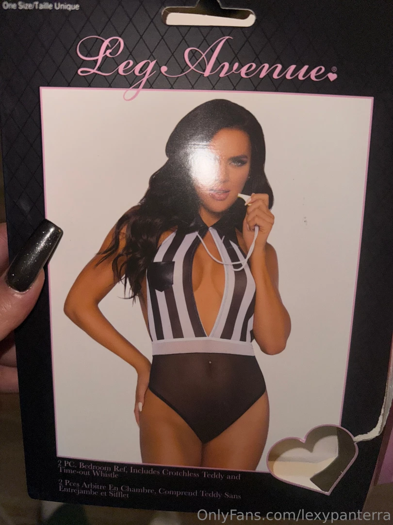 My outfit for tomorrows picks 1pm est tomorrow live cant wait to see u 