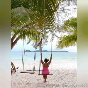 Oh so sexy at the beach wonderful pics amp super hot ur slutty priya