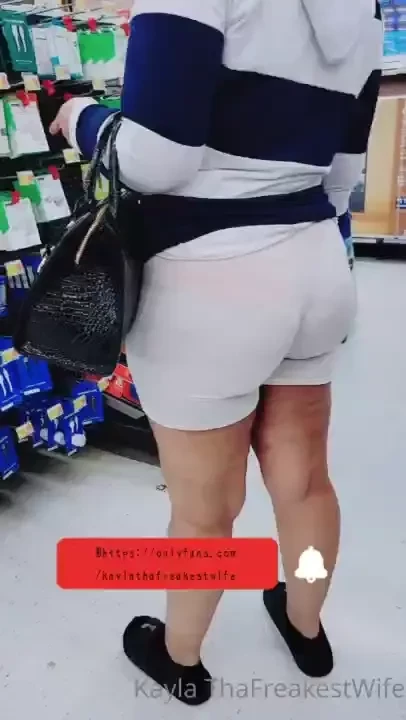 Quick trip to wally world what s your favorite shorts or leggings 