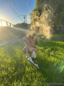 Let the sun shine into my asshole
