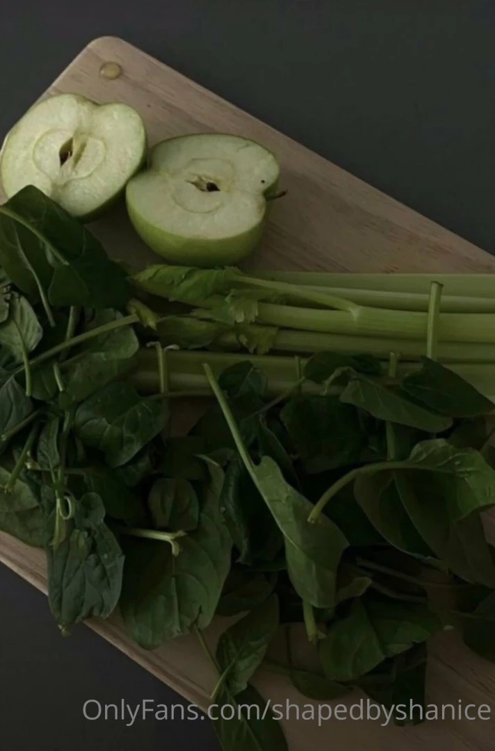 My green juice ingredients there are so many benefits to drinking a 