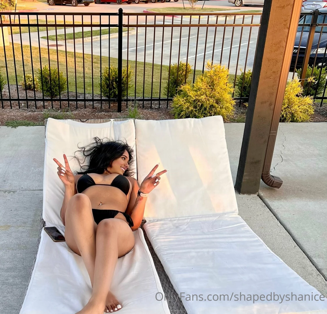 Happy friday sexies i hope you guys have a fun weekend i know i am i m 
