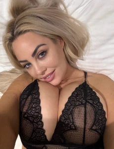 Bored and want some love inbox me and tell me about your day and i ll