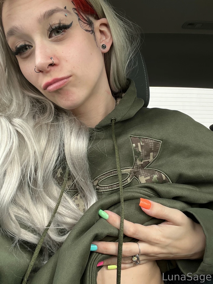 Want to see my highway boobs go to dreamkittentink or tip 3 