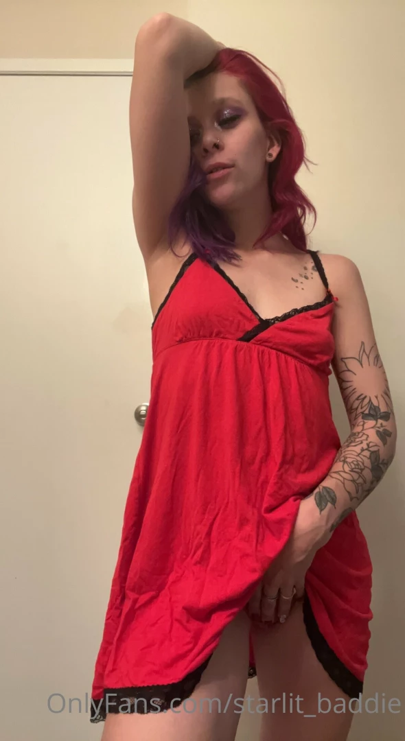 Do you touch yourself to the thought of me 