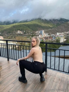 What s your favorite song tell me