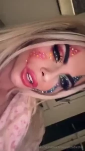 How do i look i need to hear your opinion https onlyfans com